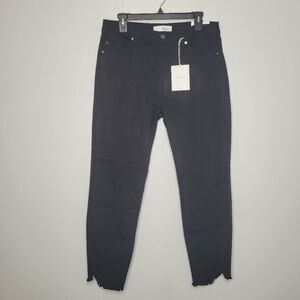 Kancan black high rise shark bite hem Ankle skinny Emo jeans size 31 NWT